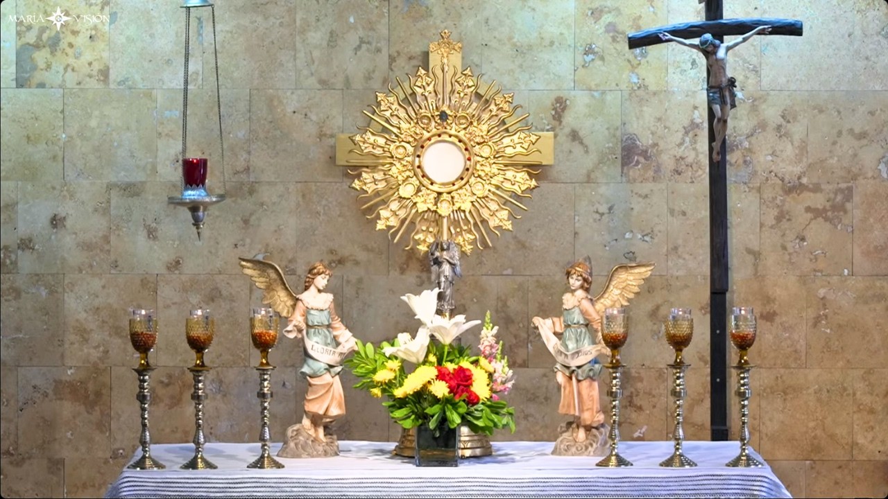 Live webcam view of Perpetual Adoration Chapel in Zapopan
