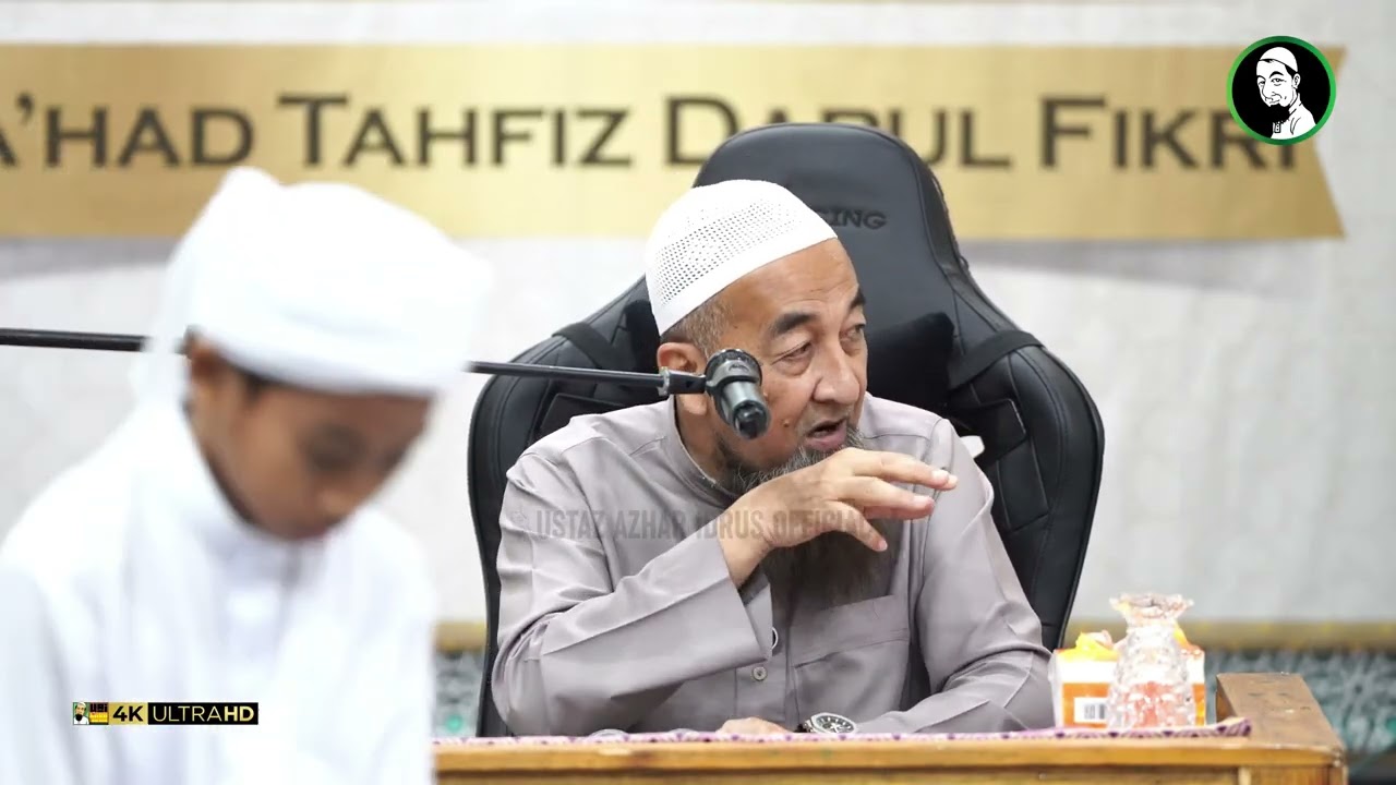 Sentuh Najis Yang Kering - Ustaz Azhar Idrus