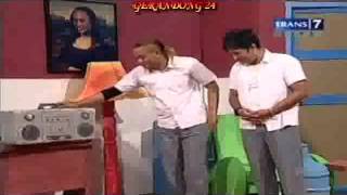 Download lagu Sule & Andre Nyanyi Lagu Barat mp3 Download lagu Sule & Andre Nyanyi Lagu Barat mp3