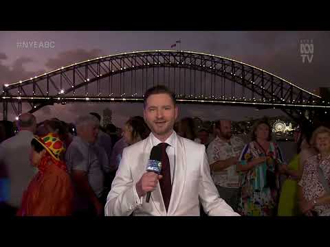 Sydney New Year's Eve 2022 | LIVE on Sydney Harbour
