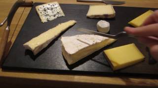 How to slice the cheese? exemple of a brie