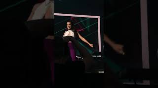 Hailee Steinfeld - Show You Love // Voicenotes Tour Boston, MA 7/13/18