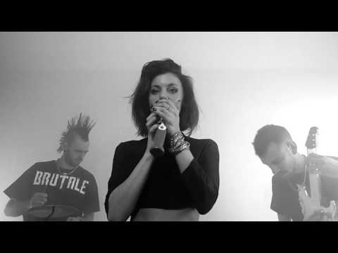 Bit Reactors feat. Vale Blake - Open Your Eyes (Official Videoclip)