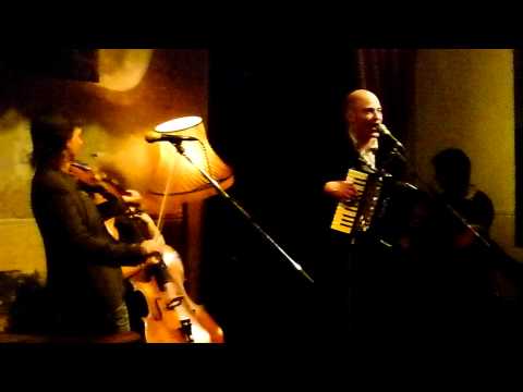 Geoff Berner with Diona Davies and Francesca - The Liars Bridge