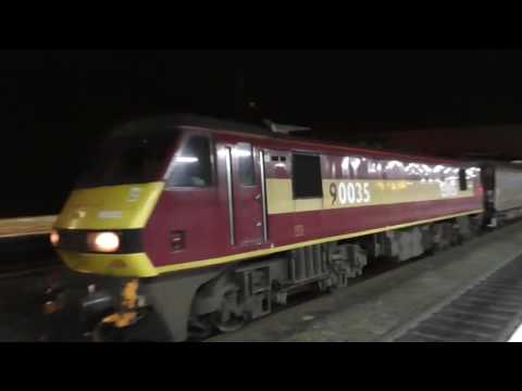 90035 4s02 Warrington RMT - Shieldmuir Christmas Mail, 5th December 2016