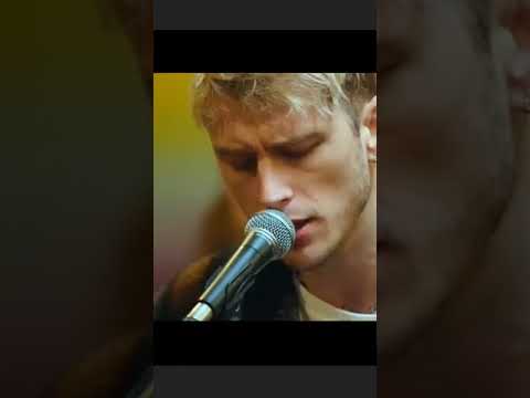 Machine Gun Kelly\\ Glass House #live