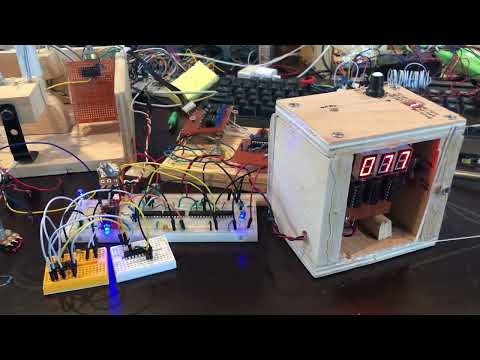 CD4046 Frequency Multiplier PLL