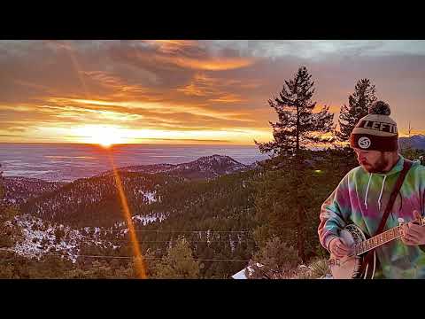 Boulder Sunrise - Clawhammer Banjo Improv - Andy Thorn