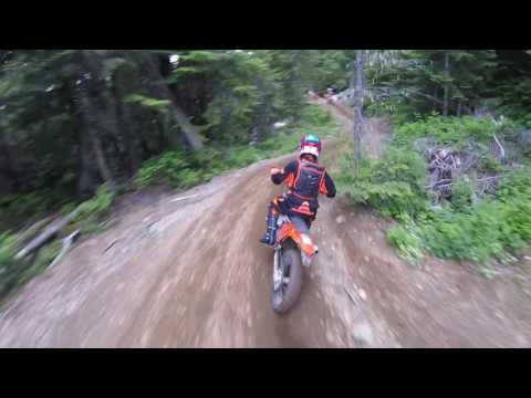 2017 KTM 300 XC - All New Two-Stroke - First Ride Impression