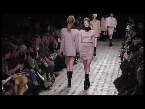 Veronique Leroy Women's Wear Runway Fall/Winter 2012-13 by Trendstop.com