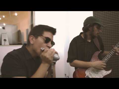 Buen Puerto - Sesión en el Estudio - Shake Dancer