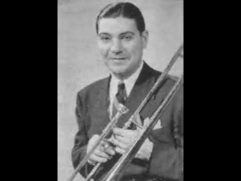 I'm An Old Cowhand (1936) - Jack Teagarden