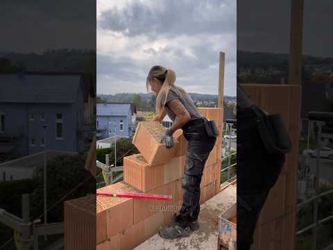 HOW TO GIEBEL MAUERN 👷🏼‍♀️😎 #baustelle #tutorial #shorts #handwerk
