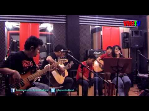 Agnestha and the Boys - Cukuplah Sudah (XO-IX Acoustic Cover)