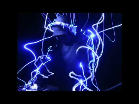 Swedish House Mafia vs Alesso- Don't You Worry Child vs Pressure