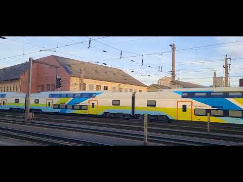 Die Neuen CRRC Westbahn als Überführungsfahrt in Linz Hbf am 13.2.2024