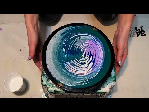 New Cloud Mix Recipe using ONLY @DecoArtPaint (Experiment 1 - 2 paintings on records)