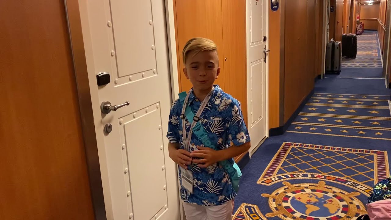 Disney Fantasy - Cabin 6102 - Video 1