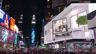 Take Over the Times Square NYC with Amazing Naked-eye 3D Animation -  ASUS X Tiger Party