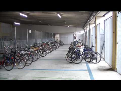 2017-02-24 PRATO - PARCHEGGI, IN PIAZZA MERCATALE TORNA LA SBARRA