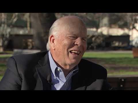 download lagu mp3 mp4 Tom Brady Father, download lagu Tom Brady Father gratis, unduh video klip Tom Brady Father