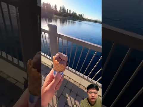 Suddenly there's a crowd wanting ice cream⁉️