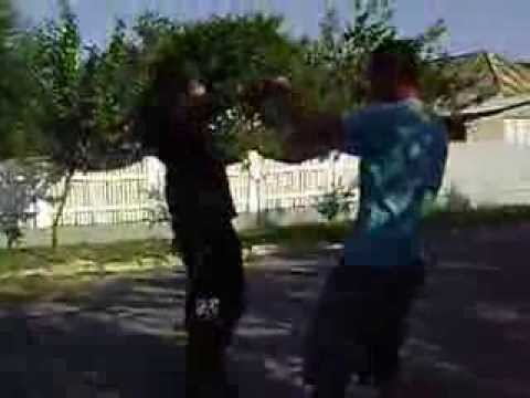 Dansatorii din cosmesti !