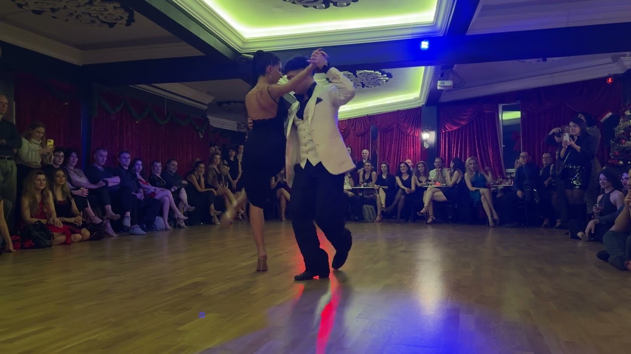 Lucas Gauto & Naima Gerasopoulou -El entrerriano Biagi - Milonga el Cabeceo Athens