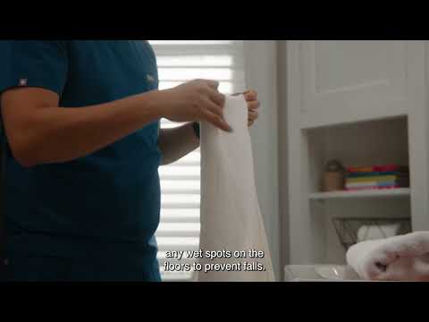 Helpful tips for bathing a person with dementia