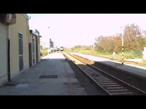 Badolato (CZ) -  Transita il Treno Catanzaro Lido - Roccella Jonica