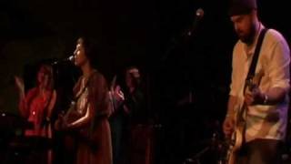 Camera Obscura - 13. I Need All The Friends I Can Get (Lleida, Spain 11/26/06)