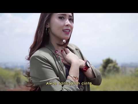 Armada - Awas Jatuh Cinta (Cover) by Rischa Antika KDI