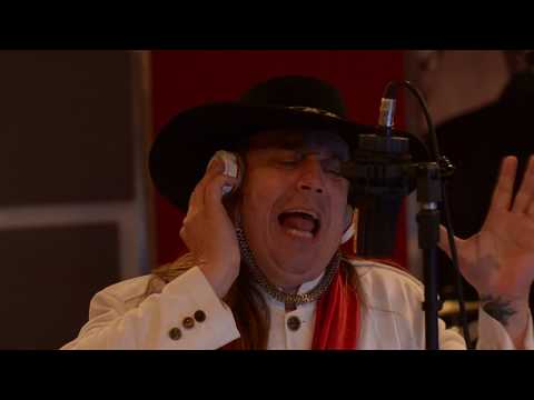 Machado e Marcelo do Tchê - "Caminando" - Part. JJSV (Clipe Oficial)