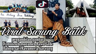 Download lagu Viral!! Foto videoTiktok pakai sarung Batik mp3 Download lagu Viral!! Foto videoTiktok pakai sarung Batik mp3