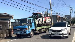 割稻機上車