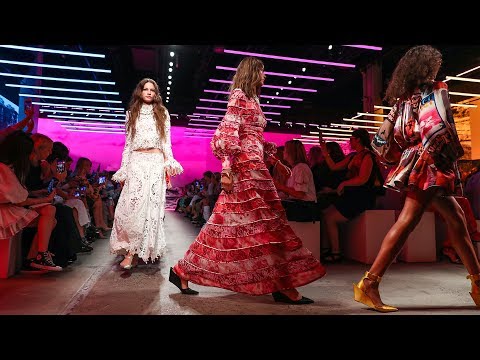 Zimmermann Spring 2020 Ready-to-Wear Collection Show