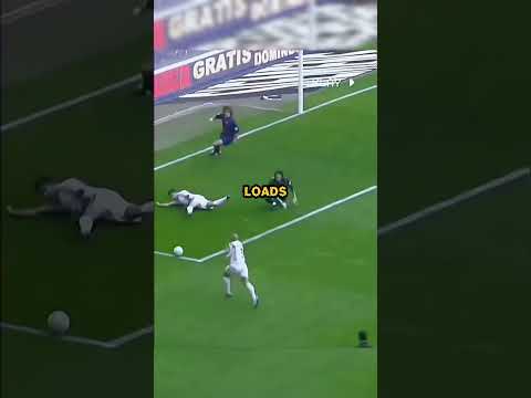 Puyol Made the Craziest Defensive Decision Ever ⚽#football #soccer #shortfeed #shorts #fútbol #viral