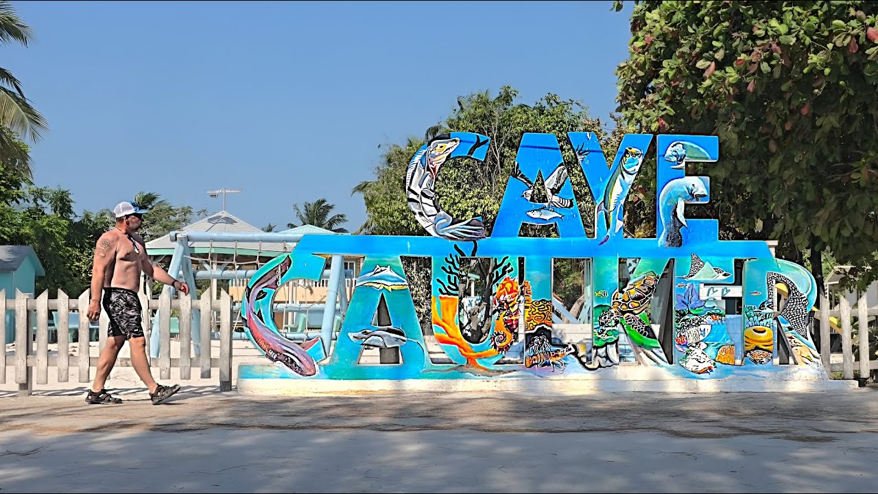 NO cars allowed here! Caye Caulker, BELIZE