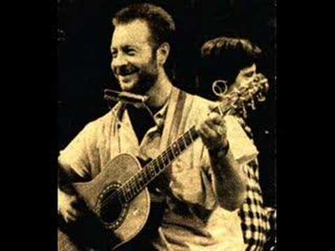 Cada Dia Somos Mas Leon Gieco Letras