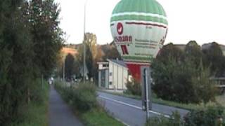 preview picture of video 'Overath Ballonlandung 2003'