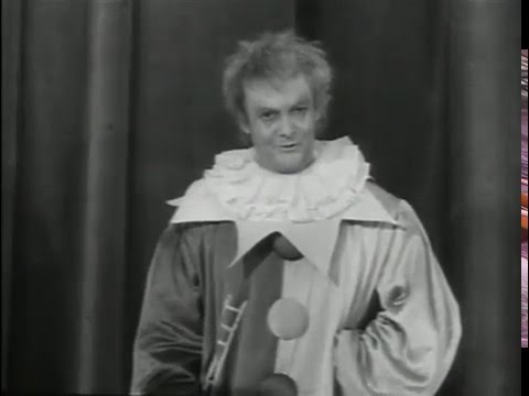 "Si può?" (The Prologue from Pagliacci sung by Tito Gobbi)