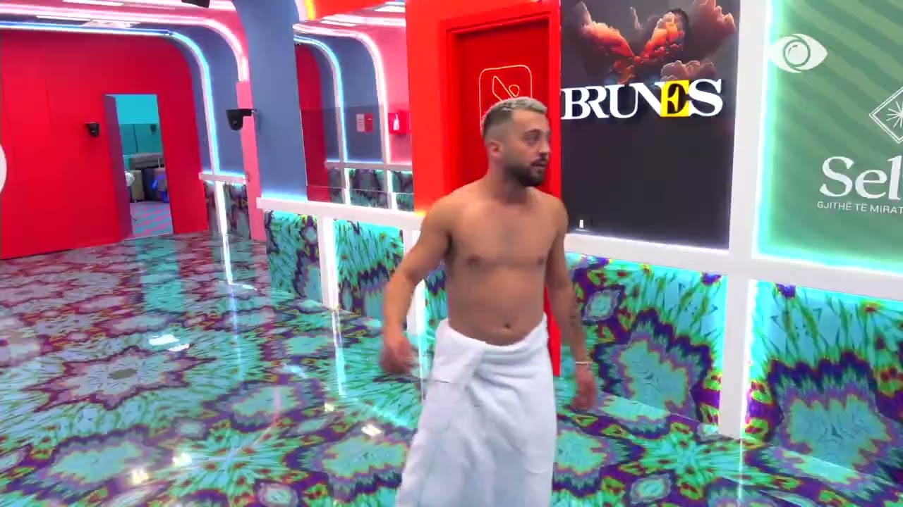 Gjesti debaton me Rozanën përballë dhomës së rrëfimit: Kam për të të shkatërruar në lojë