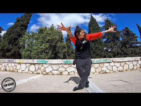 Bgirl Nightmare rock the floor - Top Rock Bunch -