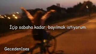 OZAN DOĞULU FT MODEL - Dağılmak istiyiyorum KARAOKE