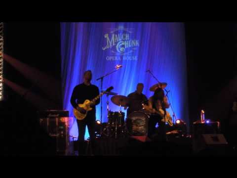 Danielle Nicole at the Mauch Chunk Opera House 3/23/17