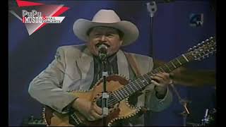 LOS CADETES DE LINARES DE ROSENDO CANTU EN VIVO EN MASTERSHOW 2005