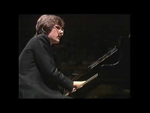 Stanislav Bunin, piano: Debussy Images Livre I