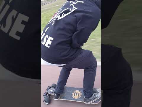 Meepo AWD GT Vs Evolve Bamboo GTX