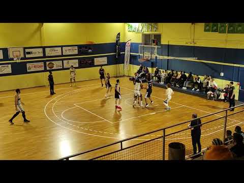 N2 (COUPE DE FRANCE - 1/8 de finale) : US LAVAL - GENNEVILLIERS (N2) (79-81). Le résumé