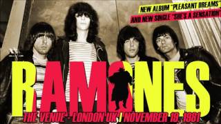 Ramones - The Venue (London, UK 19/11/1981)